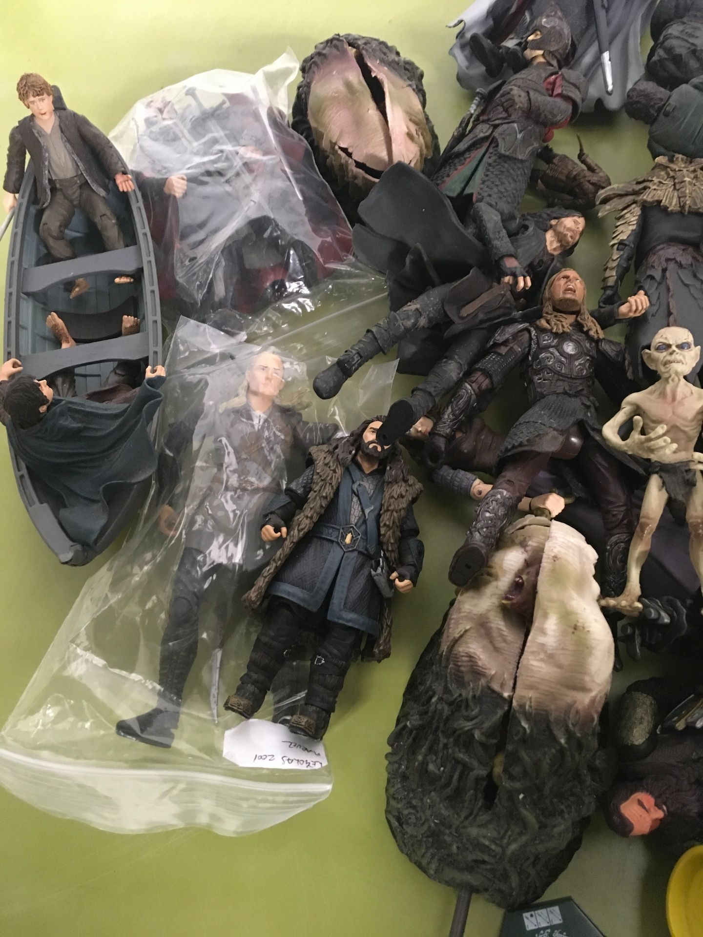 Collection of Lord of the Rings figures. - Image 4 of 4