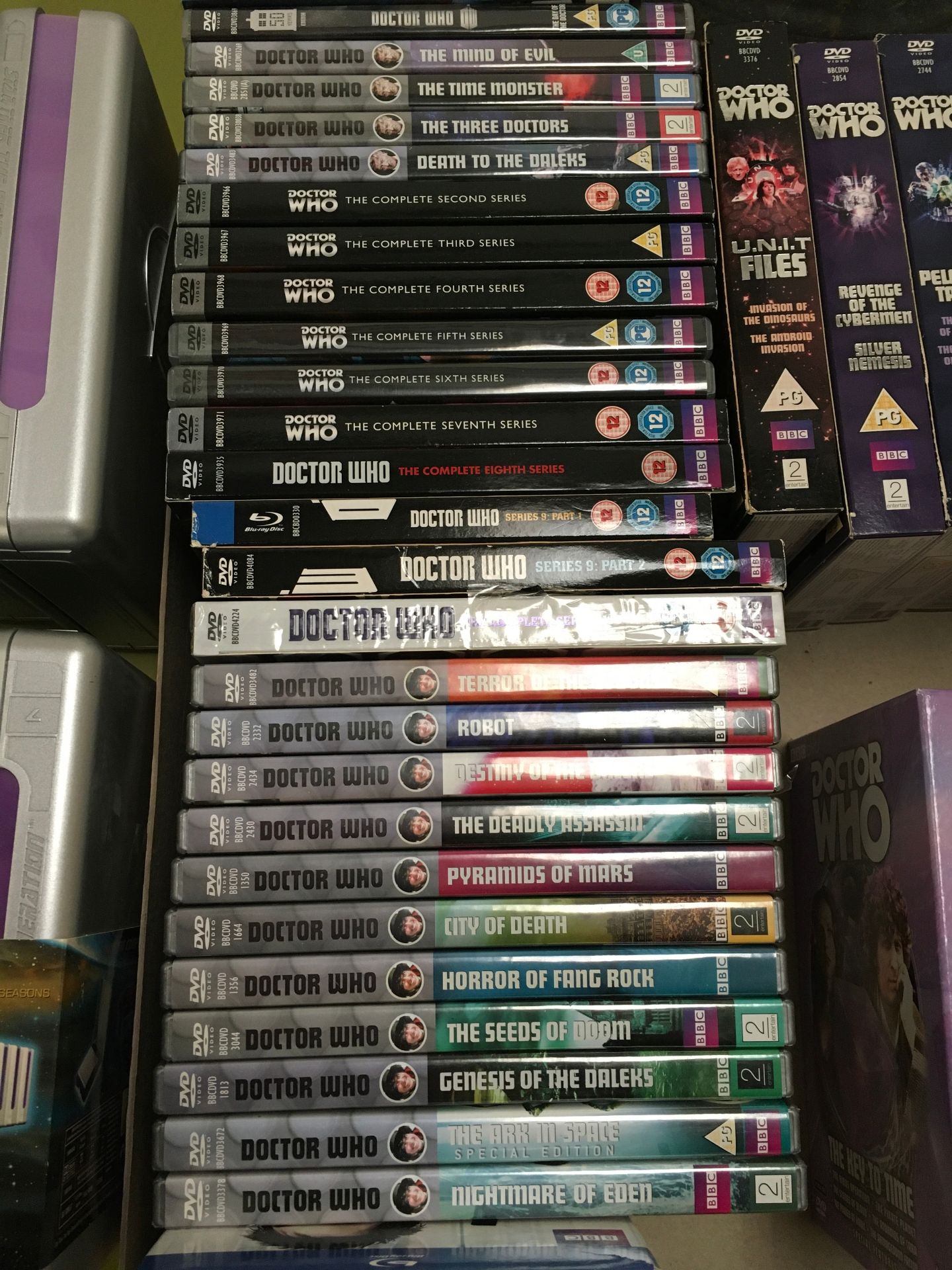 Collection of Dr Who, Lord of the Rings and Star Trek 1-7 seasons DVD’s to include Lord of the Rings - Image 2 of 2