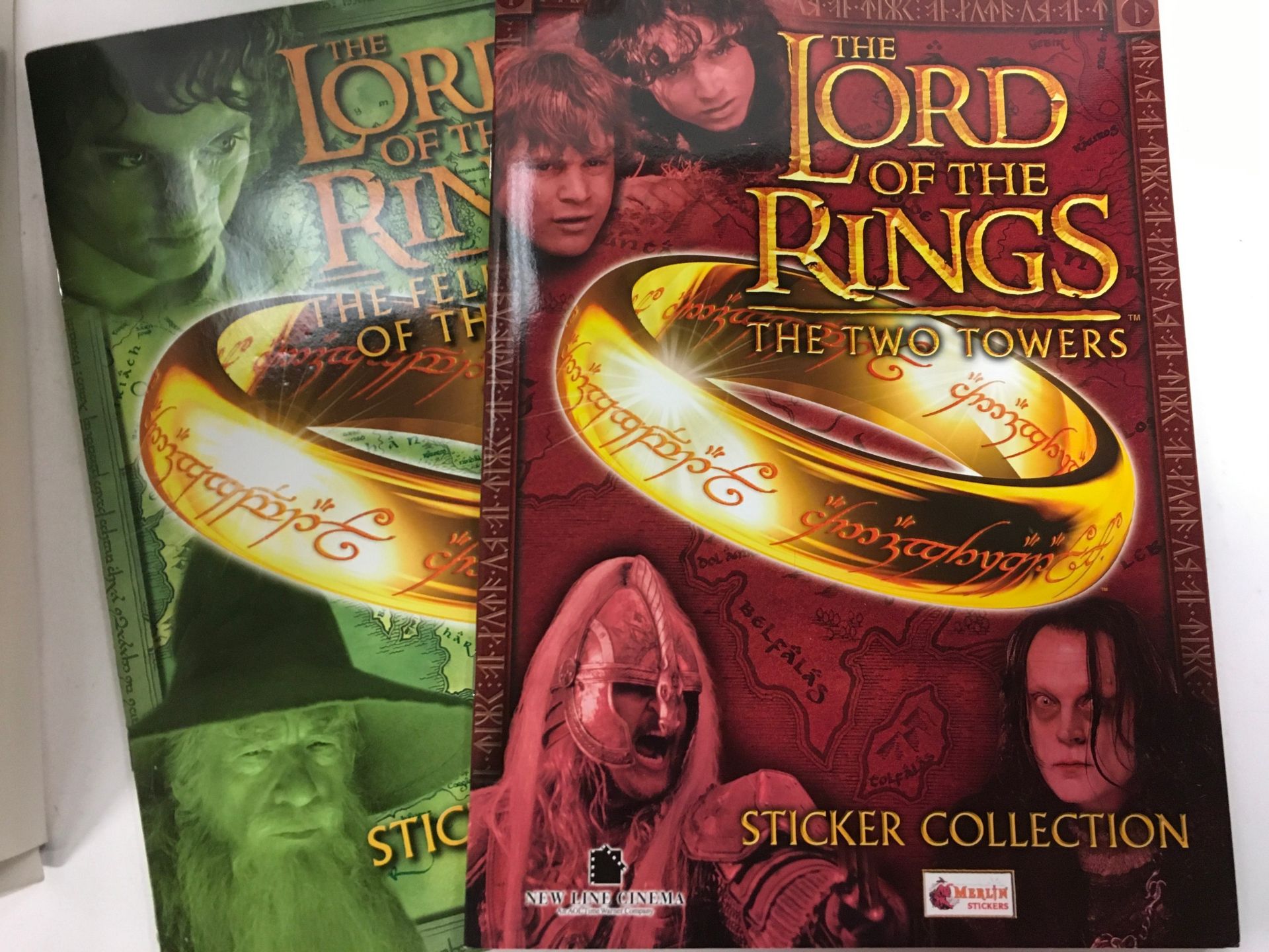Lord of the Rings group to include 30 boxed figures, collectors cards, stickers and albums and PC - Image 2 of 6