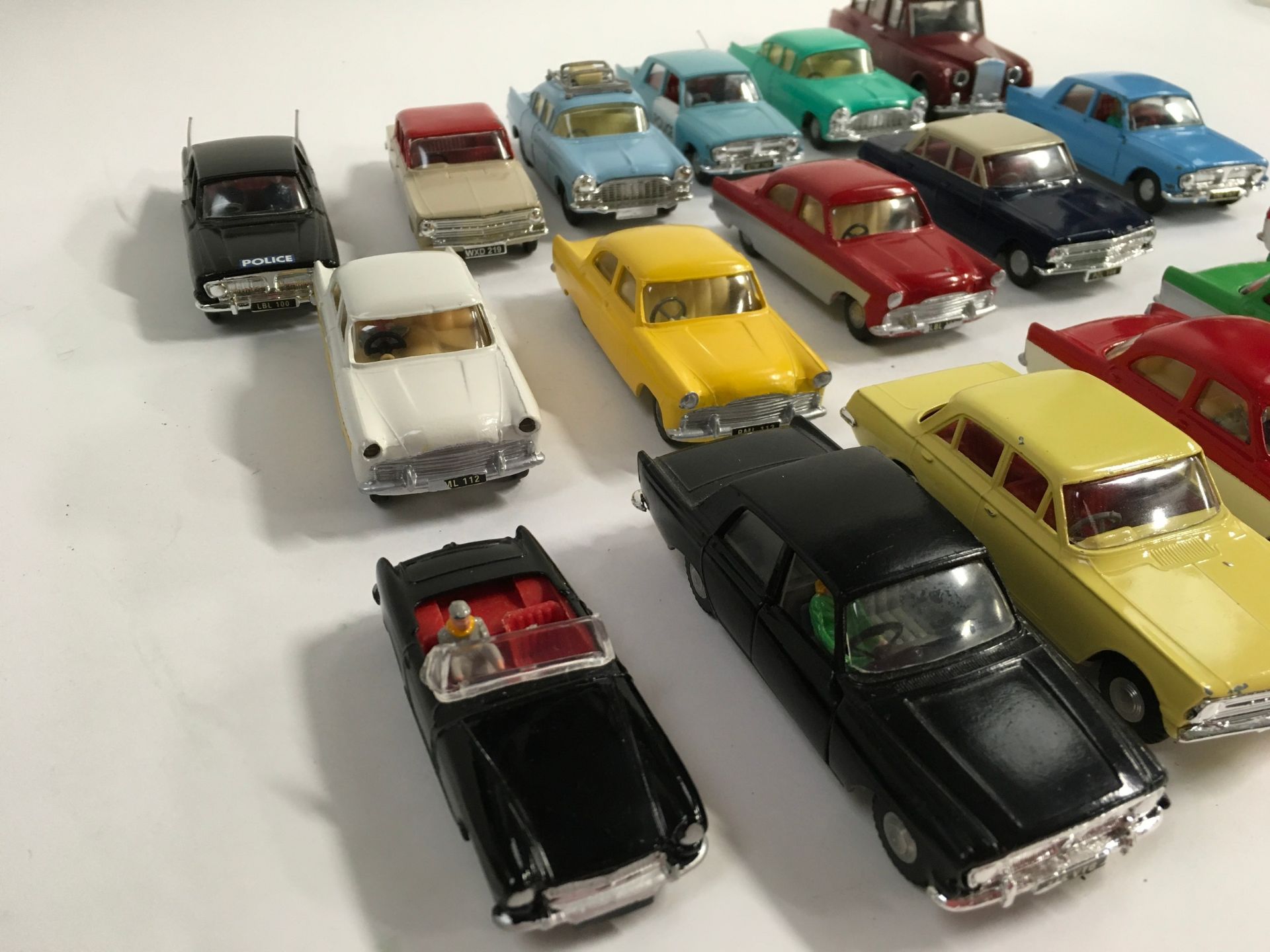 Spot-On group of repainted models to include Ford Zephyr Six, Vauxhall Cresta, Royal Rolls Royce, - Image 3 of 3