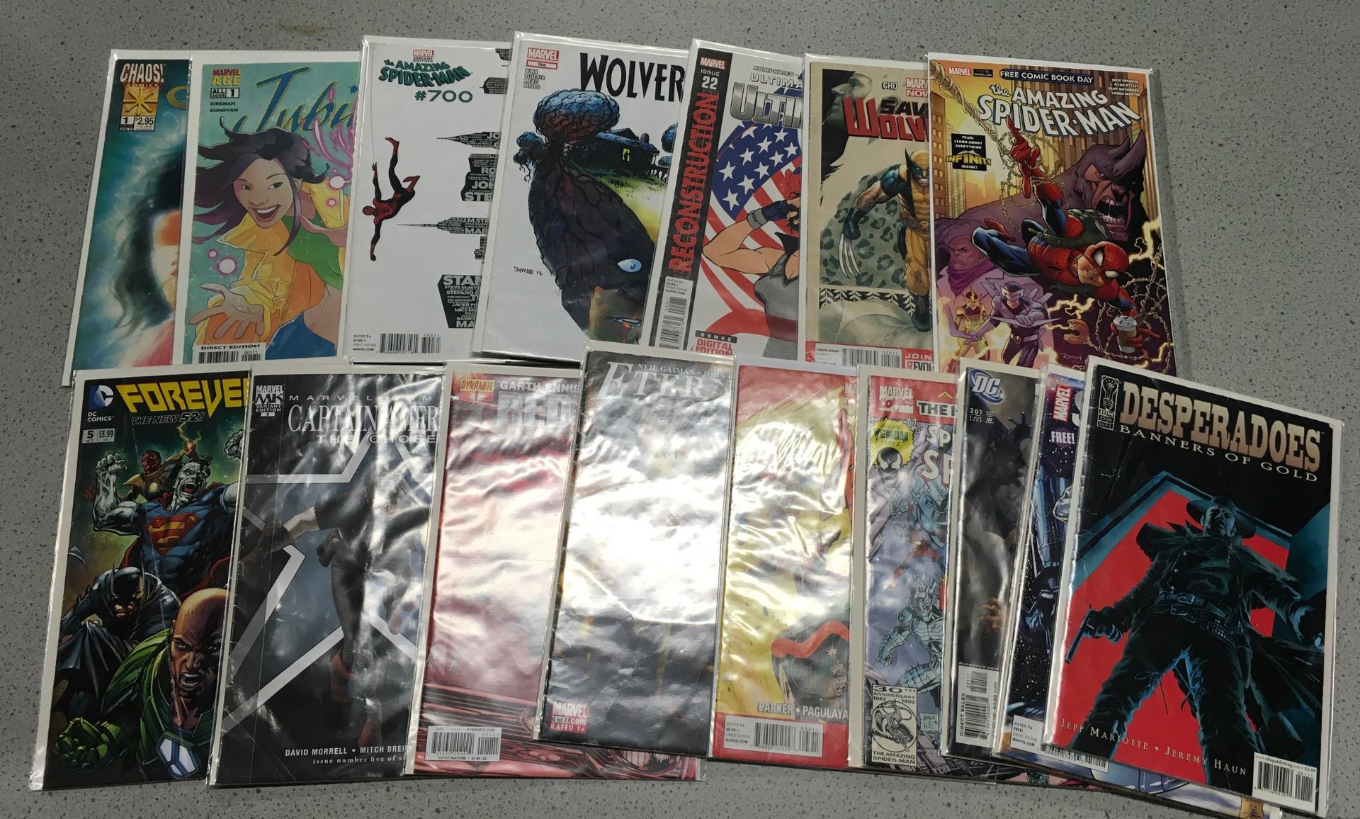 Approx 200+ comics to include DC, Marvel and others (only an array of comics pictured). - Image 4 of 5