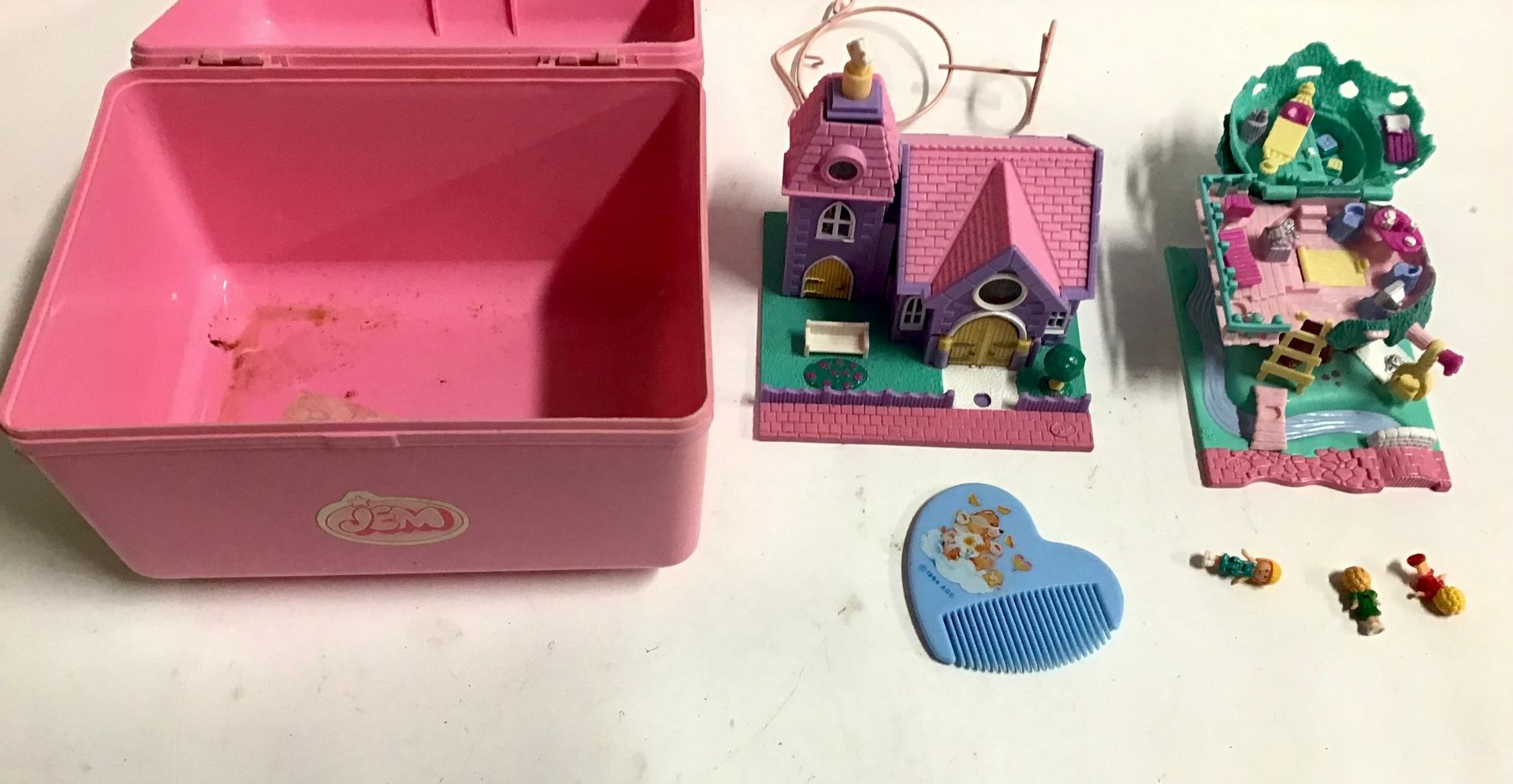 Bluebird Mattel Polly Pocket vintage compacts and playsets (40 altogether), mostly with figures - Image 12 of 15