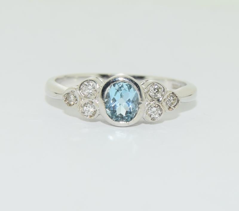 9ct white gold aquamarine diamond ring, size L