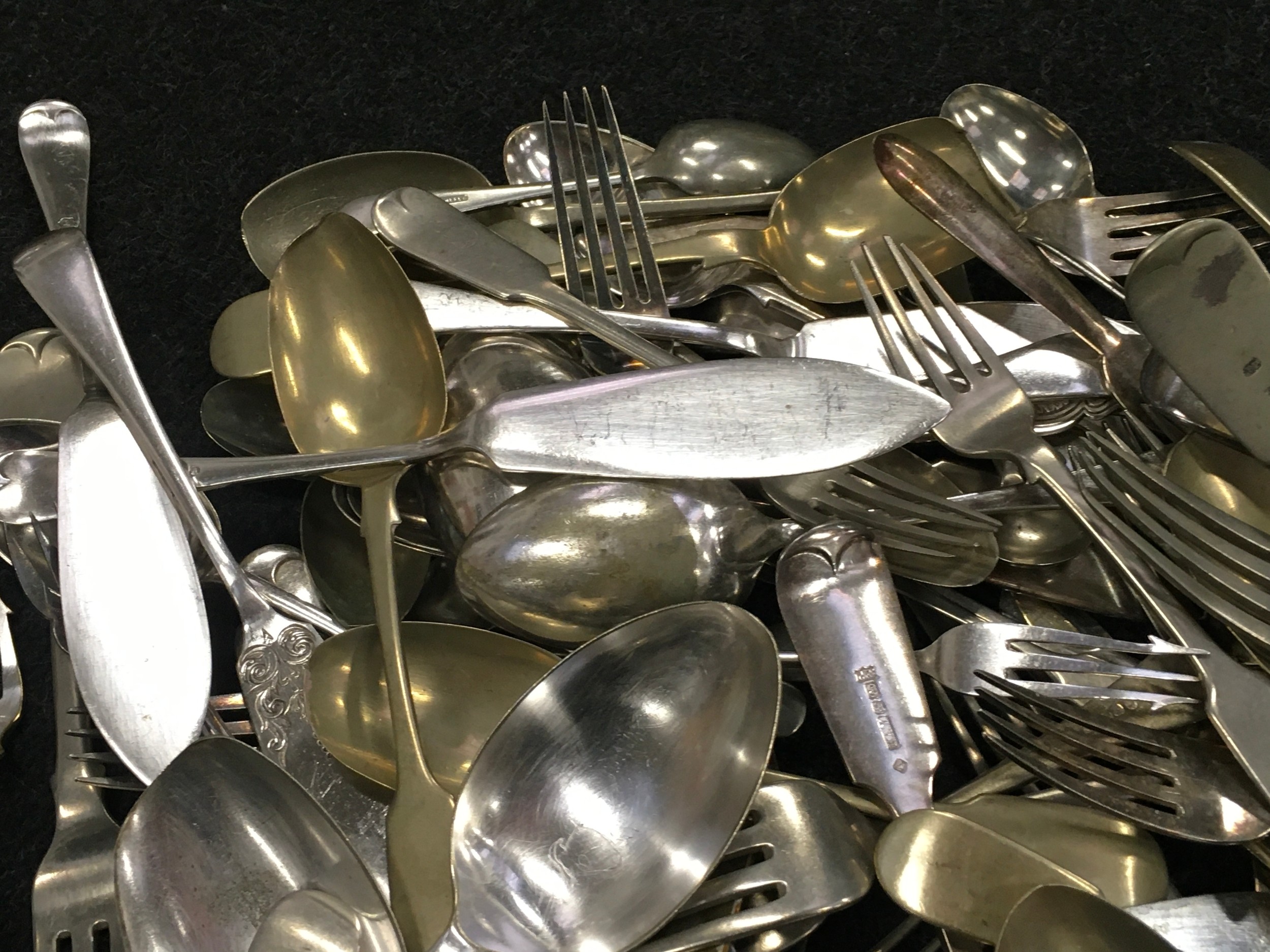 Large collection of silver and silver plated flatware. - Image 2 of 6