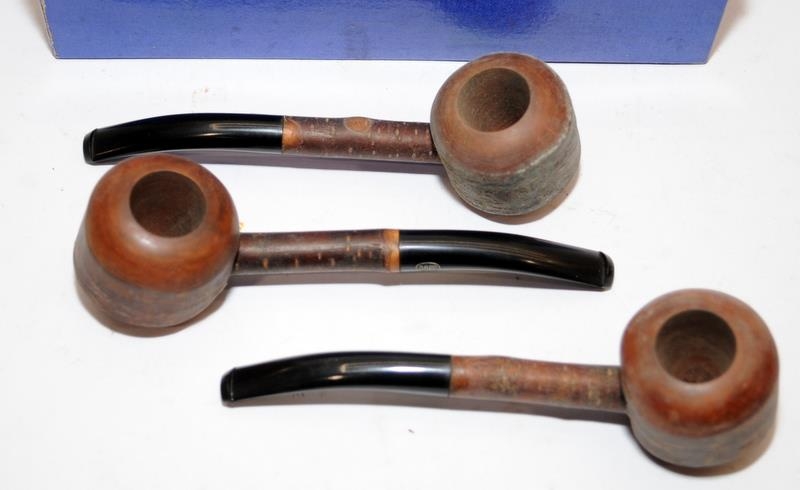 Collection of vintage Ropp De Luxe cherry pipes. All presented in an unused condition and in an - Image 3 of 3