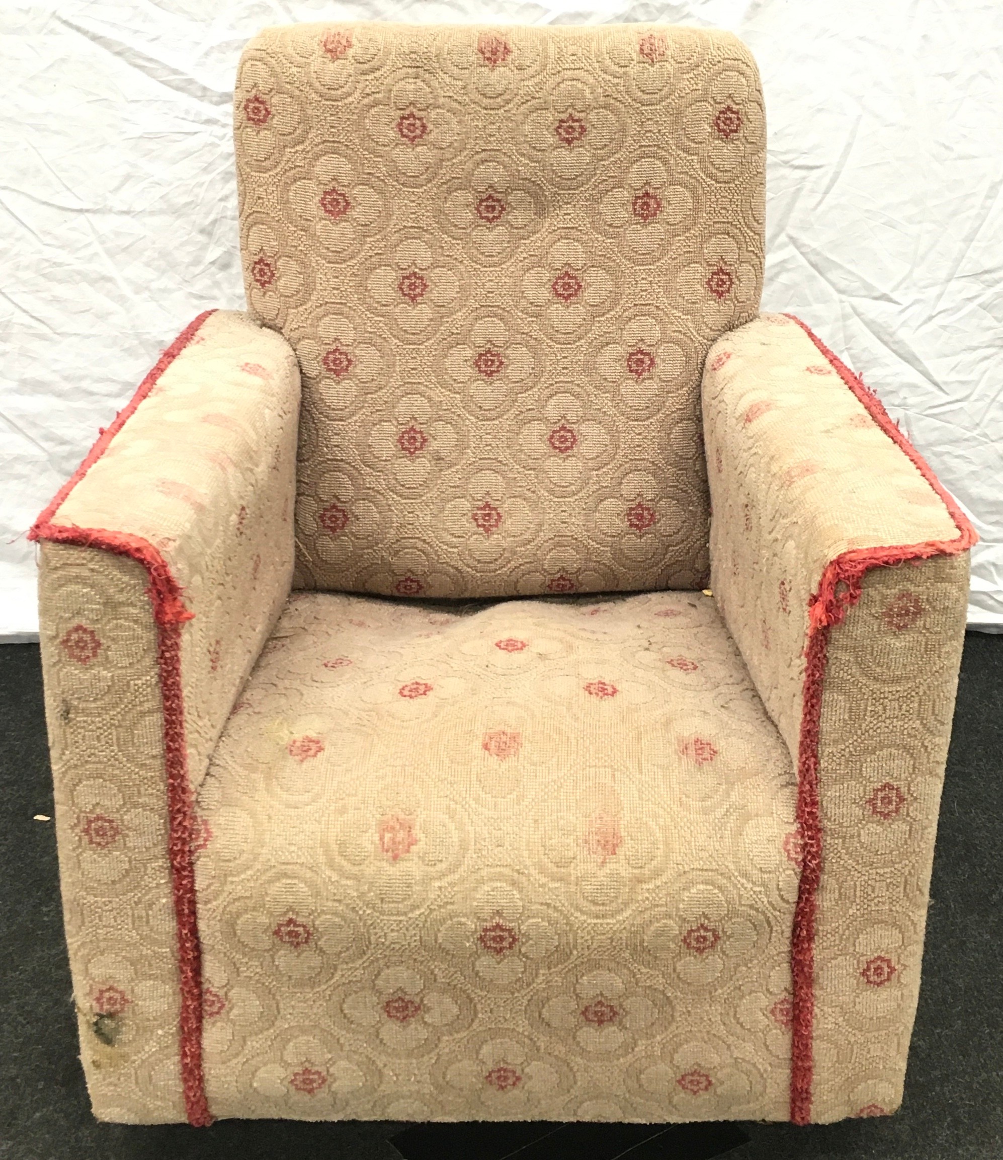 Mid 20th century child's/dolls armchair on castors 57x49x45cm.