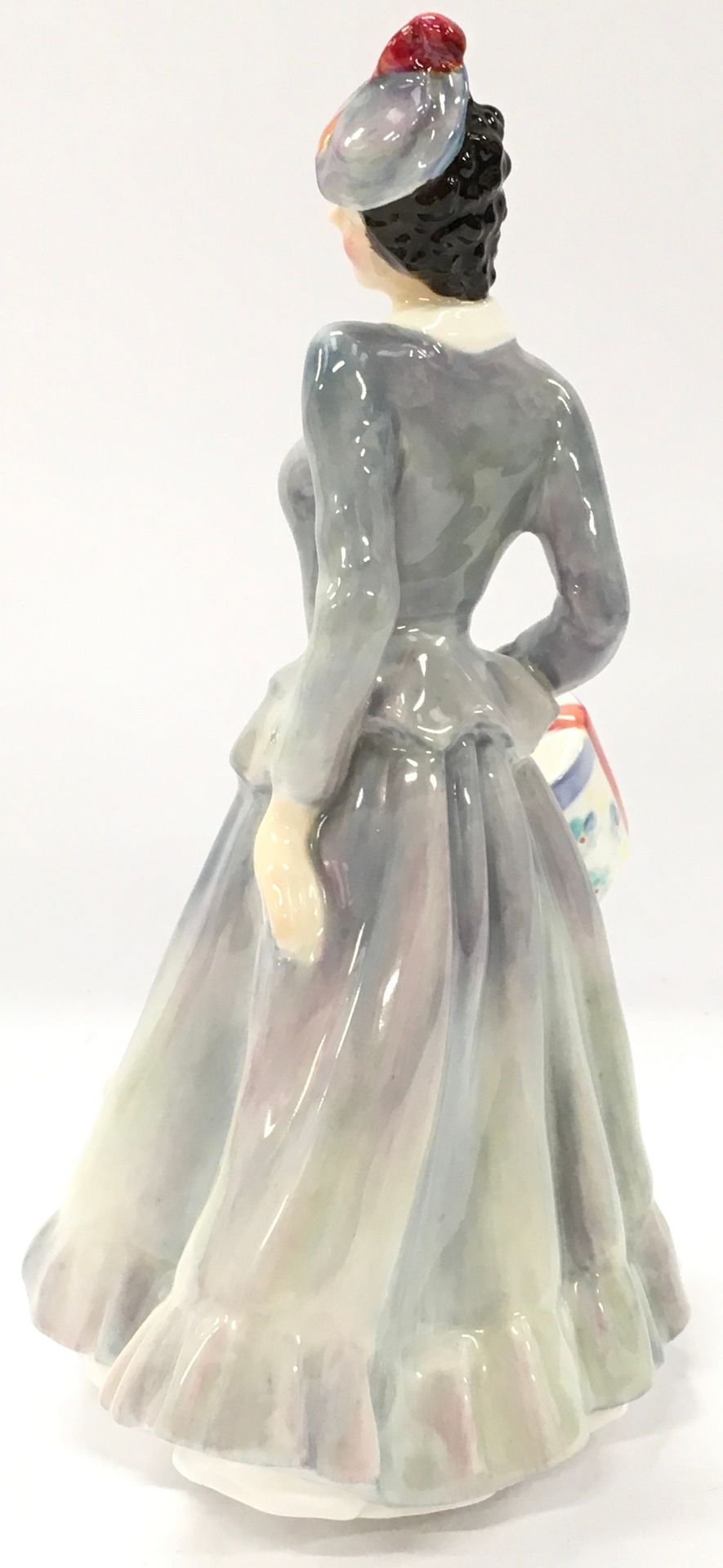 Royal Doulton figurine HN 2090 "Midinette: 1952-1965 - Designer L Harradine. - Image 4 of 5