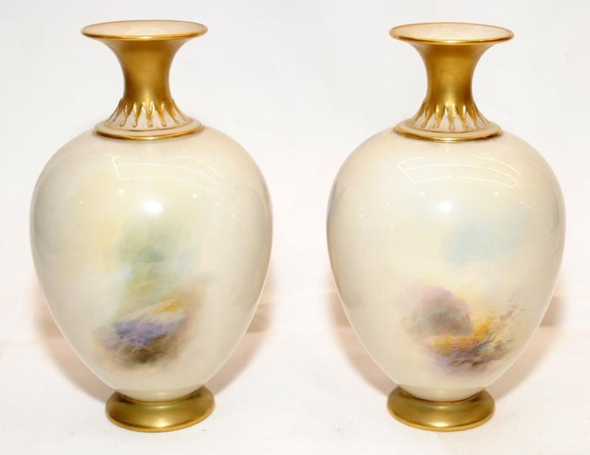 Pair of antique Royal Worcester blush ivory vases with gilded accents featuring hand painted - Image 2 of 7