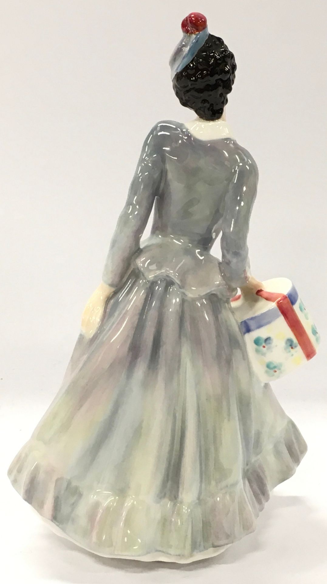 Royal Doulton figurine HN 2090 "Midinette: 1952-1965 - Designer L Harradine. - Image 2 of 5