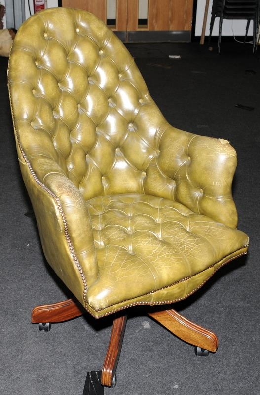 Chesterfield style button back swivel office chair upholstered in green leather