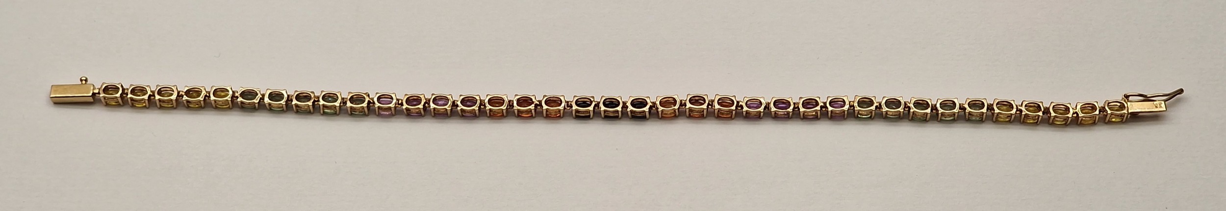 Bracelet 9ct gold 6.5g multi stone including sapphire, 7.5" - Image 5 of 5