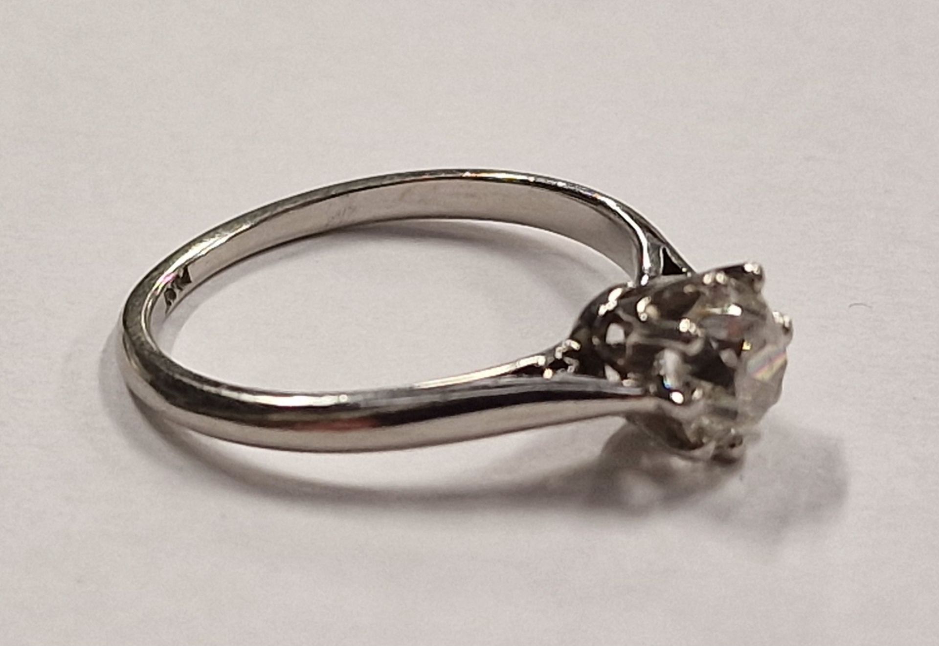 Diamond round brilliant solitaire 0.53ct, colour G platinum ring with certificate Size M+ - Image 3 of 5