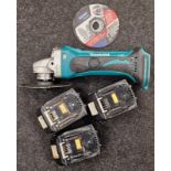 A Makita disc cutter and 3 batteries (36)