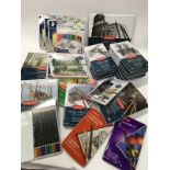 27 Drawing and coloring pencil sets.(H93)