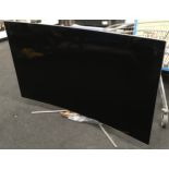 Samsung Curve Tv with leads and remote. (H67)