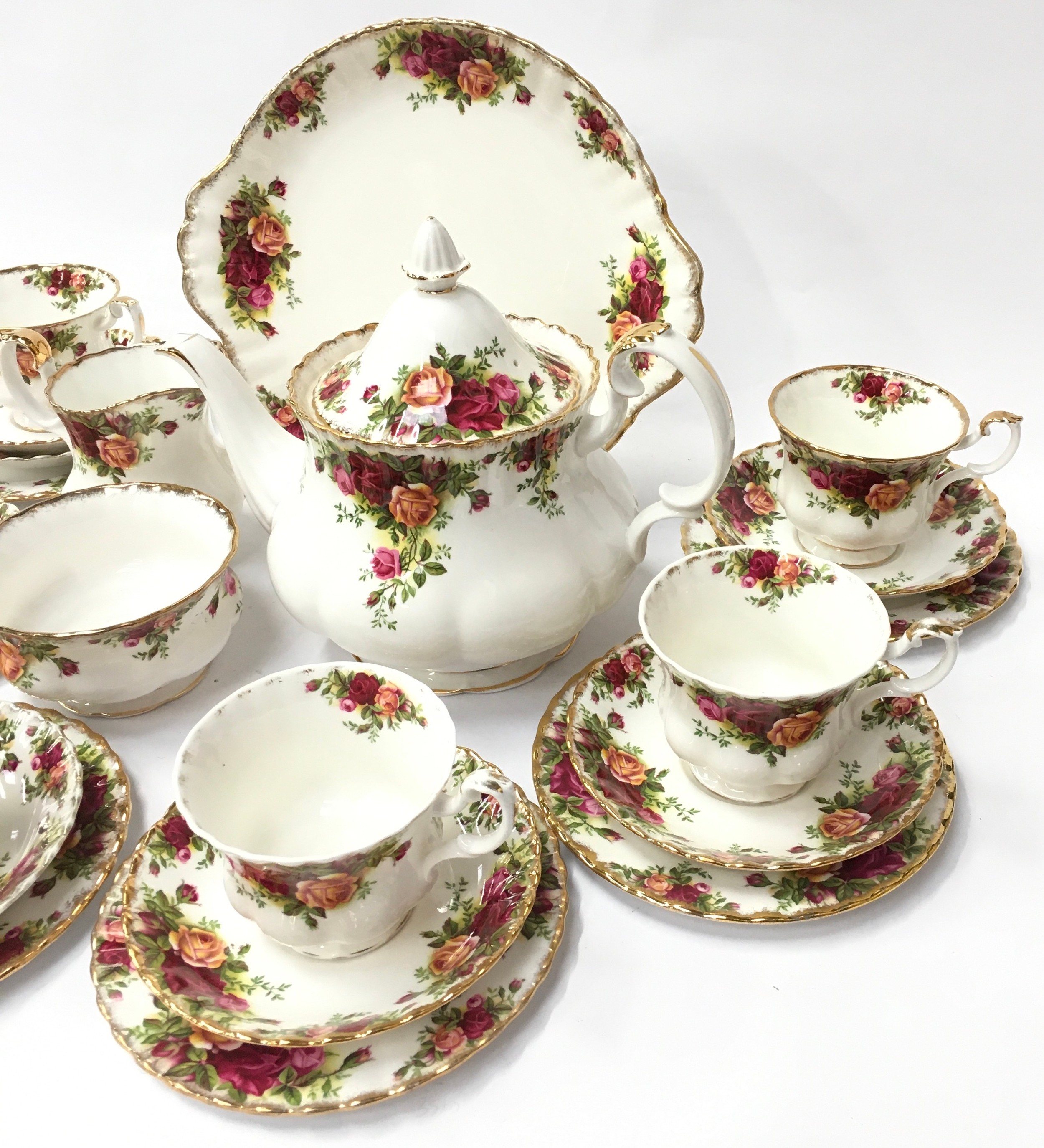 Royal Albert "Country Rose" Tea set complete with Tea pot milk jug and sugar bowl together 6 tea - Image 3 of 5