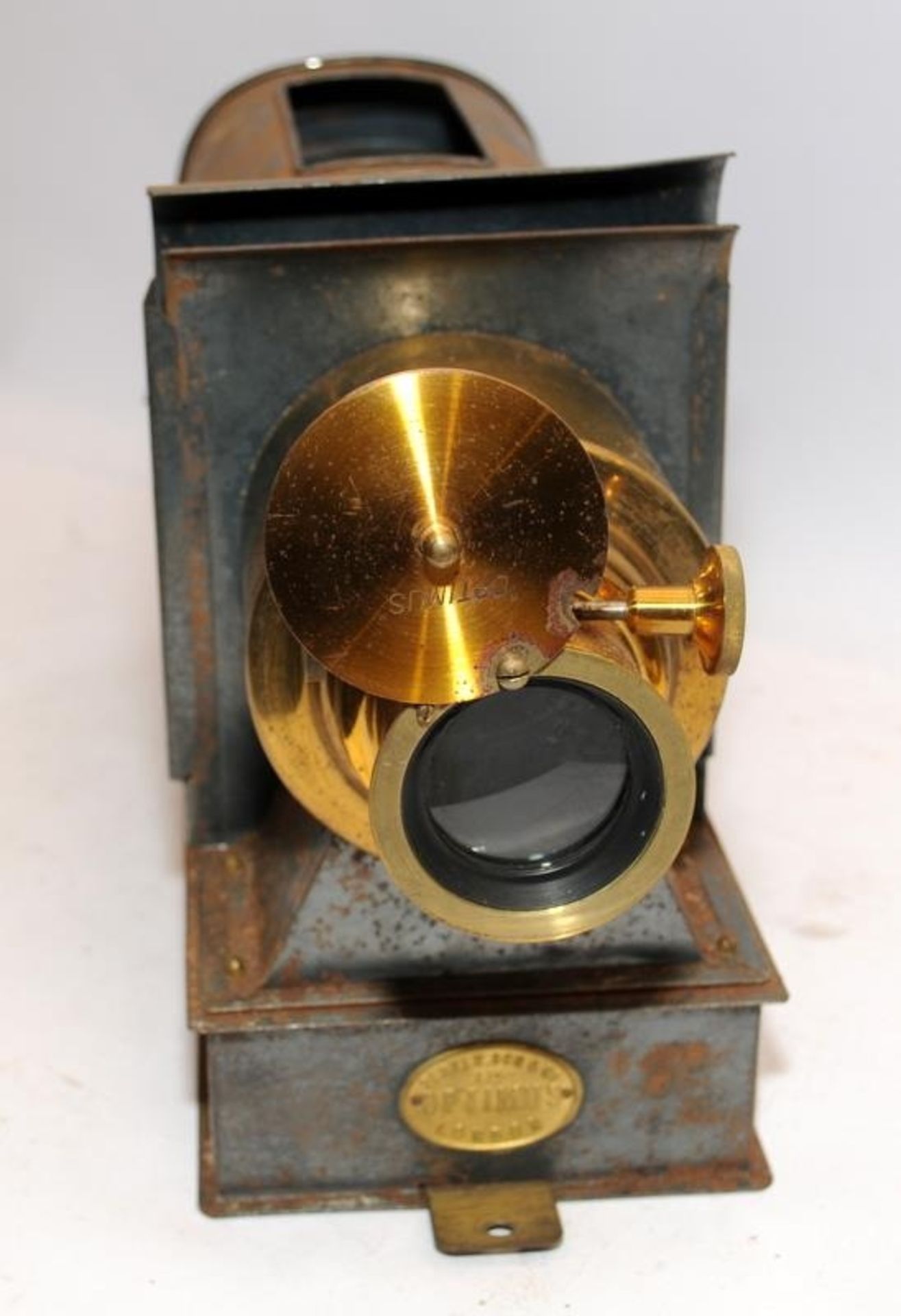 Antique Magic Lantern by Optimus of London in wooden case, includes original burner - Image 5 of 7