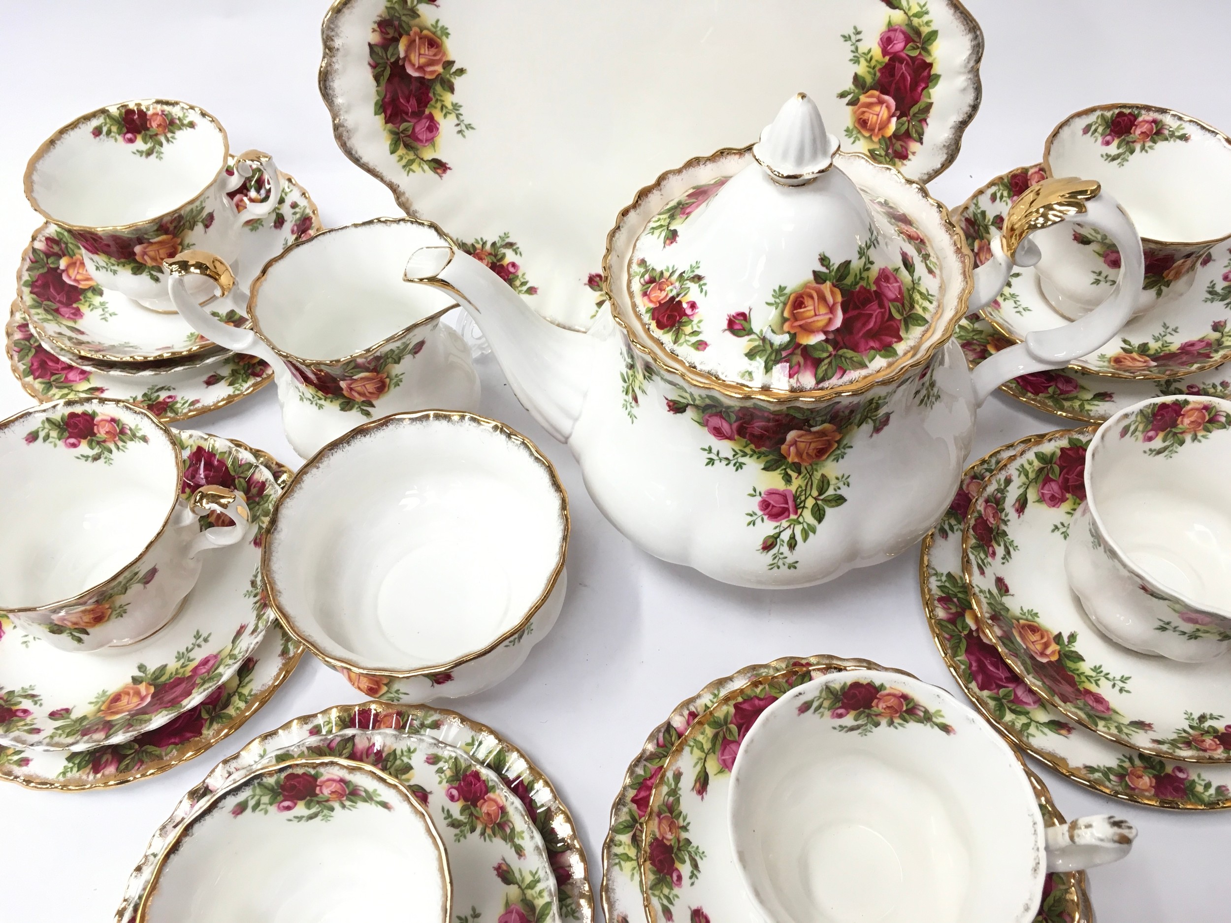 Royal Albert "Country Rose" Tea set complete with Tea pot milk jug and sugar bowl together 6 tea - Image 4 of 5