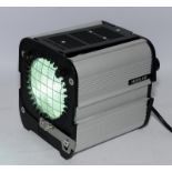 Hedler DF25 continuous daylight balanced light with fresnel lens