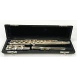 Vintage flute in fitted case appears in good order for age.
