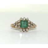 14ct Gold Diamond and Emerald cluster ring. Size Q.