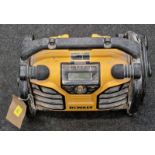 A Dewalt radio (59)