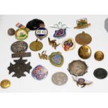 A collection of badges, medallions, buttons and coins to include some silver and Royal Flying