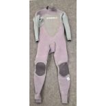 O'Neill adults wet suit size S.