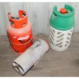 Gas hot air blower c/w two gas canisters