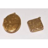 2 x 9ct gold lockets 10g