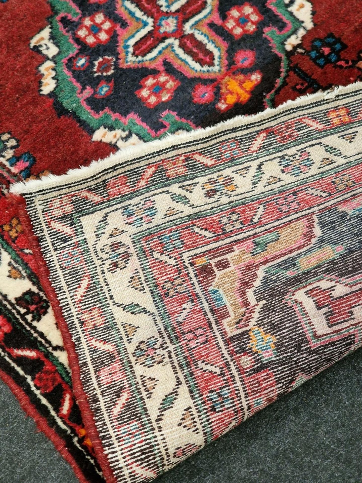 Vintage Mehreben patterned carpet runner on red ground 303x86cm. - Image 5 of 5