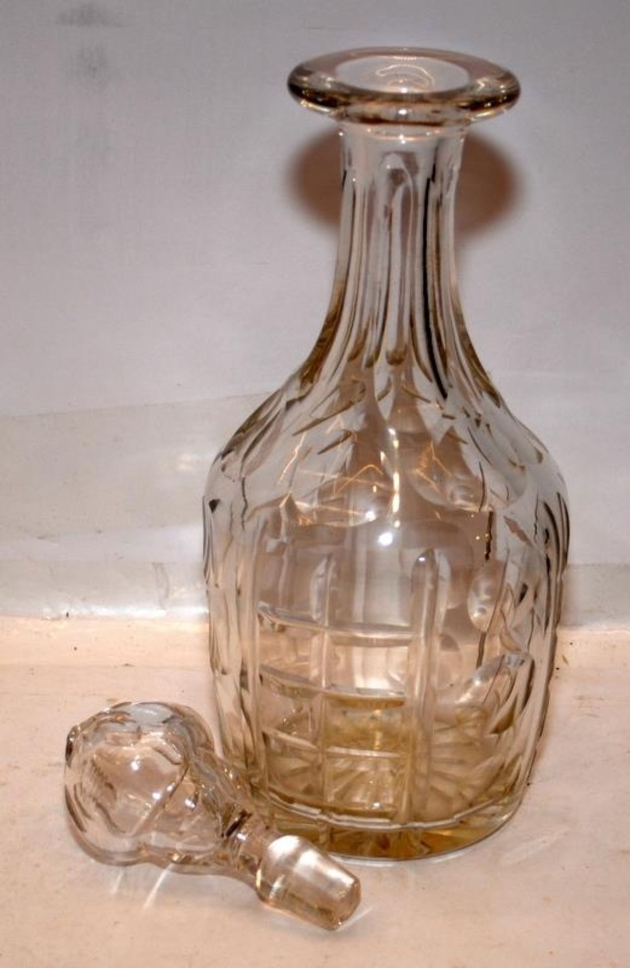 Vintage glass decanter with stopper. 33cms tall. On behalf of Forest Holme charity. - Image 2 of 3