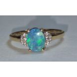 Opal 9ct gold ring Size