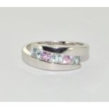 9ct white gold ladies Pink Tourmaline and Aquamarine set ring in a wave pattern size L