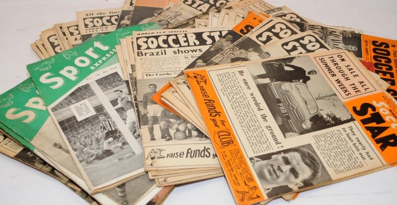 Collection of vintage football magazines mostly dating from the 1950's - 60's. Titles include - Image 3 of 3