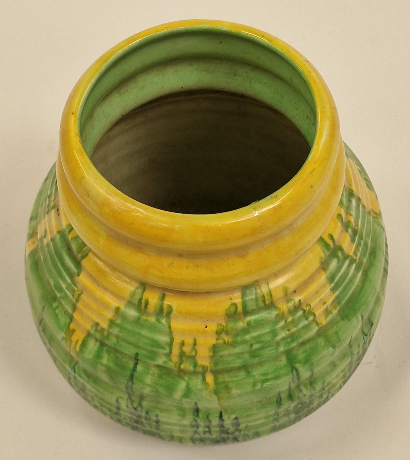 Carlton Ware "Running Drip" Art Deco green and yellow 1930's vase 15cm tall. - Image 2 of 4