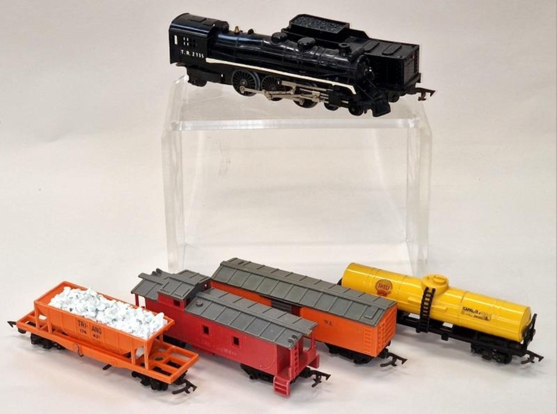 Triang group to include 41612 locomotive plus tender and a collection of rolling stock.