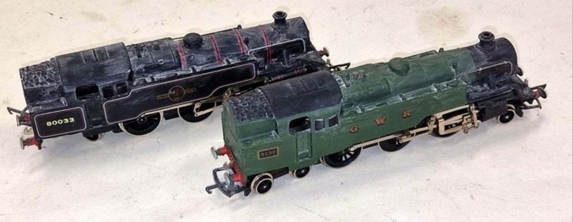 Two OO Gauge locomotives to include GWR 8230 and British railways 80033- previously displayed so - Image 3 of 4