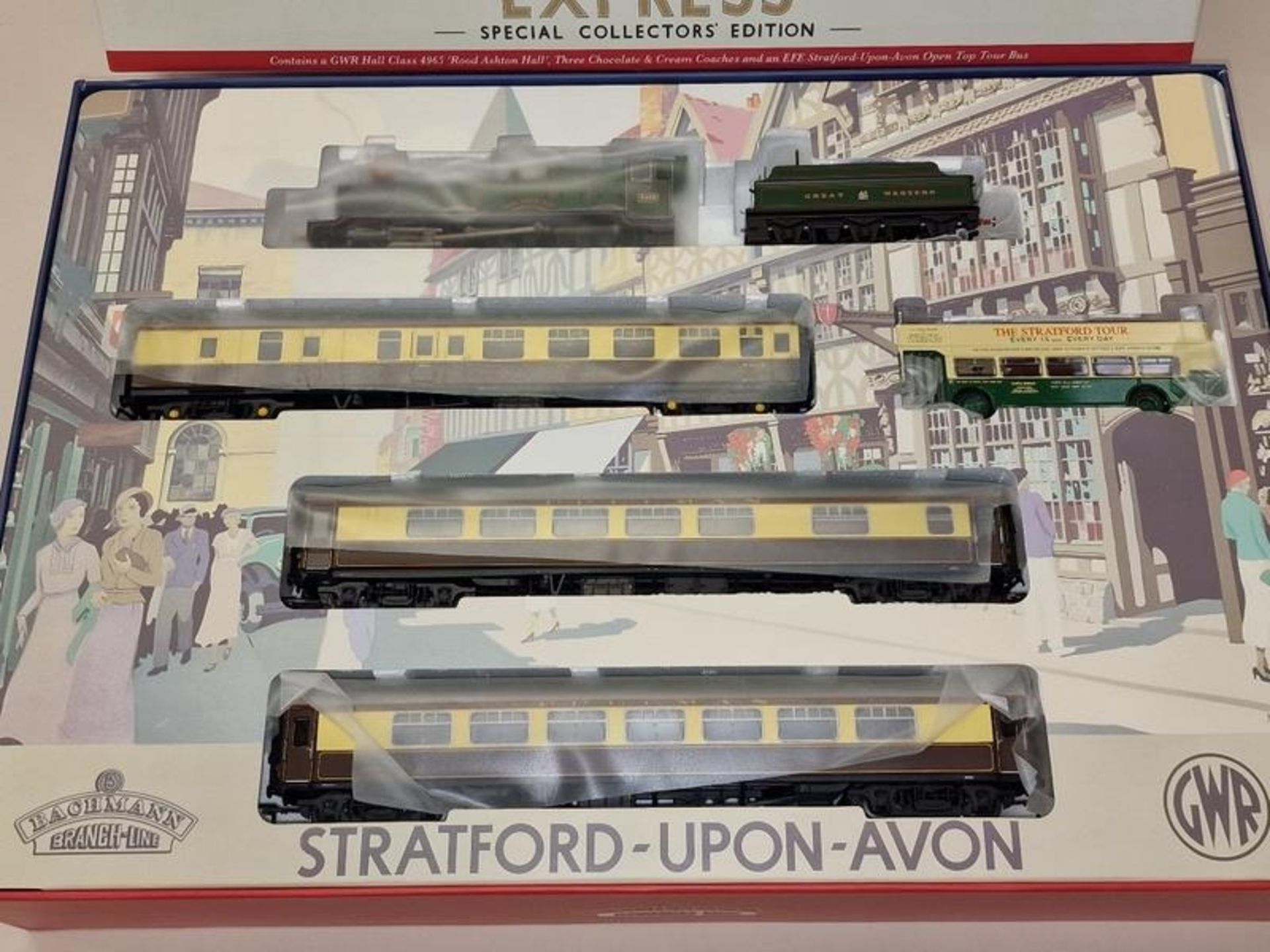 Bachmann Branch-Line OO Gauge 30-525 "The Shakespeare Express" Train pack in unused condition. - Image 2 of 3