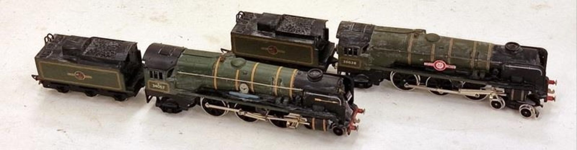 Two OO Gauge locomotives and tenders to include British Railways Sir Keith Park 34053 and Merchant