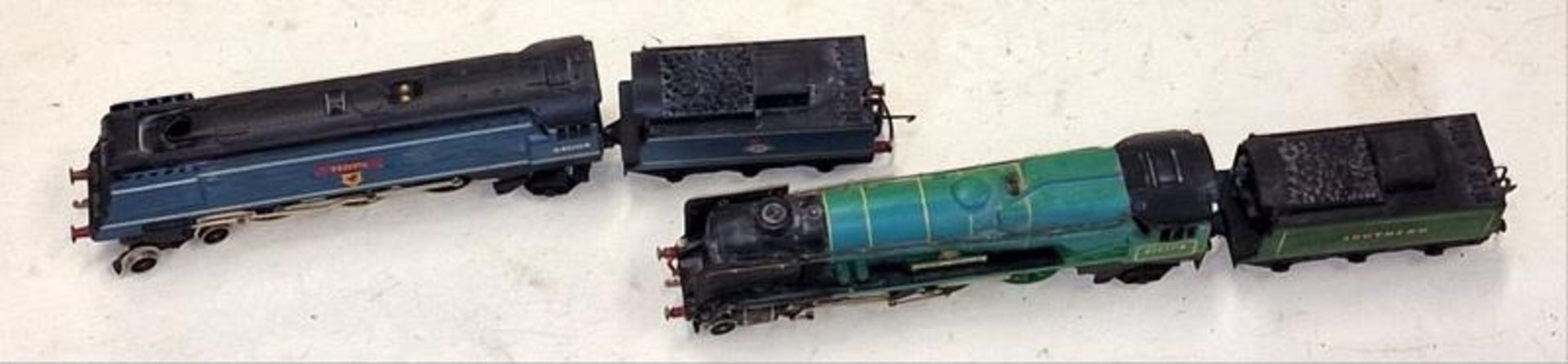 Two OO Gauge locomotives and tenders to include British Railways Yeovil 34004 and Southern Lyme- - Image 2 of 4