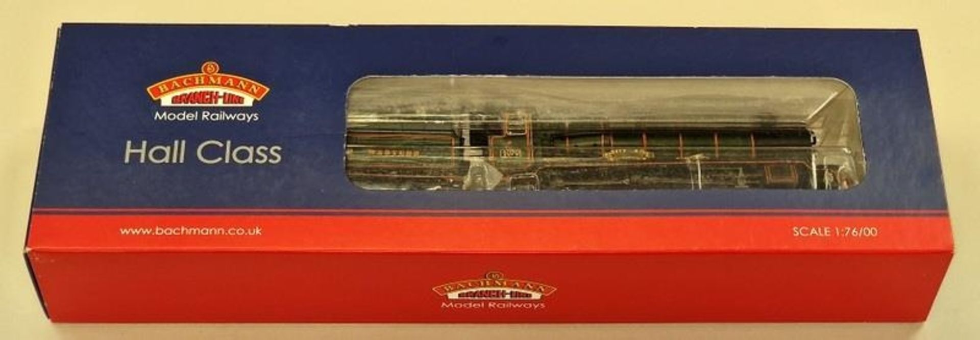 Bachmann 32-004 Hall Class 4970 locomotive together with 31-831 Class 43xx locomotive. Both in - Image 2 of 4