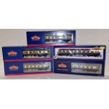 Bachmann OO Gauge group of coaches in excellent condition (6).