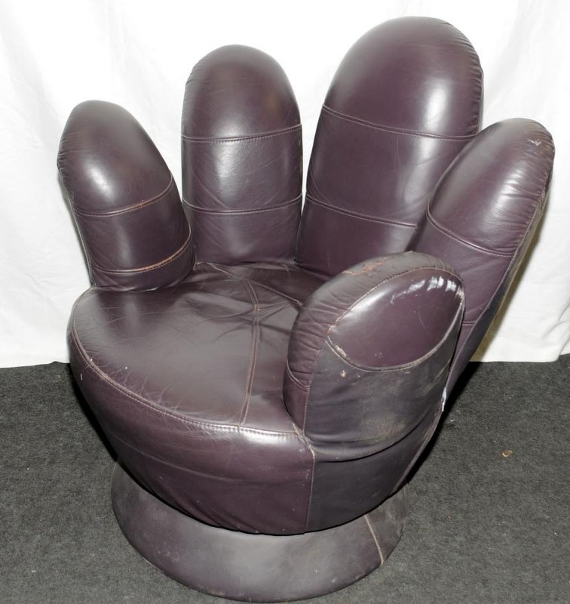 Revolving chair in the form of a hand in dark burgundy leather 90x80cm - Image 2 of 3