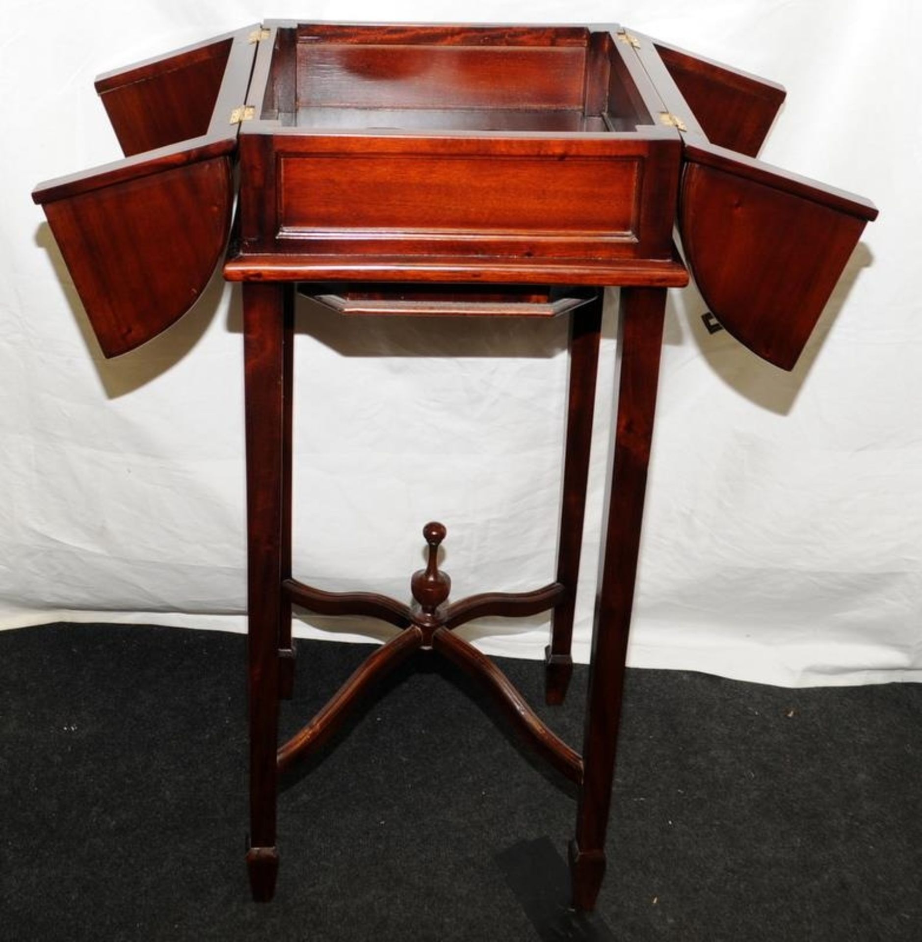 Contemporary mahogany dome topped bottle store on tapering square legs with 'x' stretcher. Holds 4 - Image 2 of 4