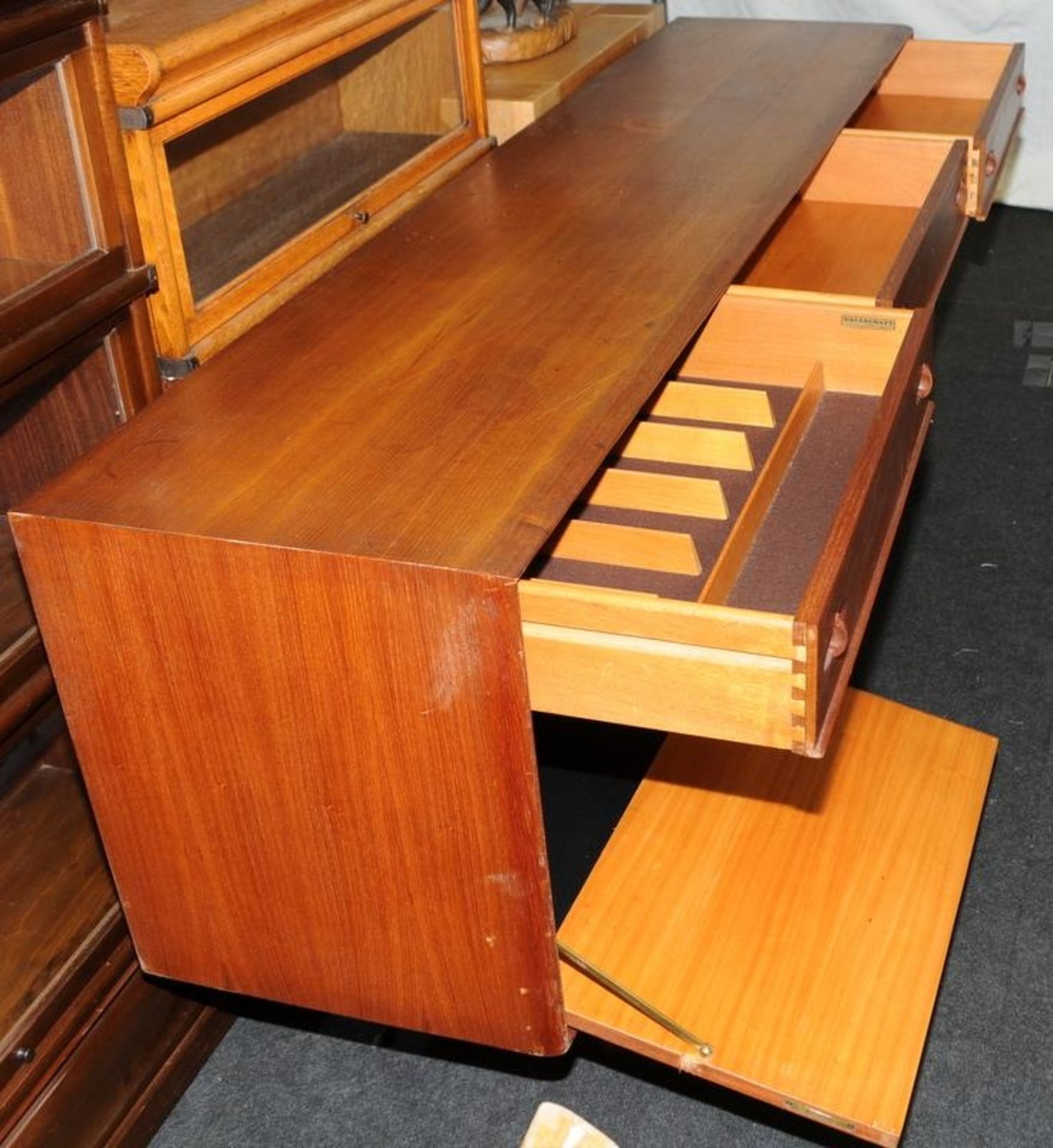 Large mid century teak sideboard by Dalescraft consisting of 3 drawers over 2 door cupboard and drop - Image 3 of 5