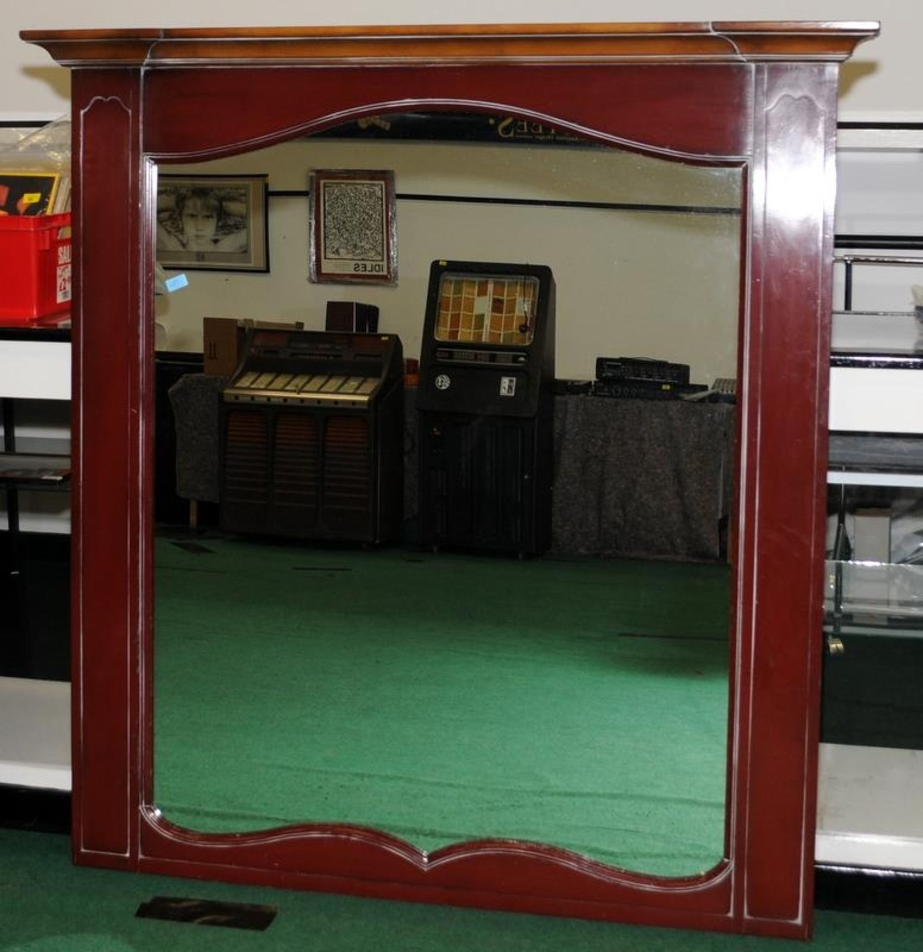 A designer sideboard and matching mirror. Sideboard 81x162x45cm. Mirror 160x154cm - Image 2 of 5