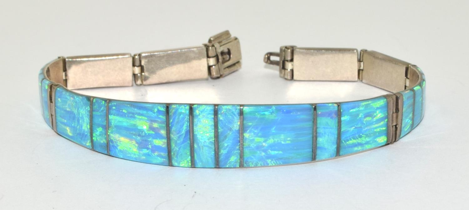 950 Mexican silver Opal bracelet 17cm long - Image 2 of 3