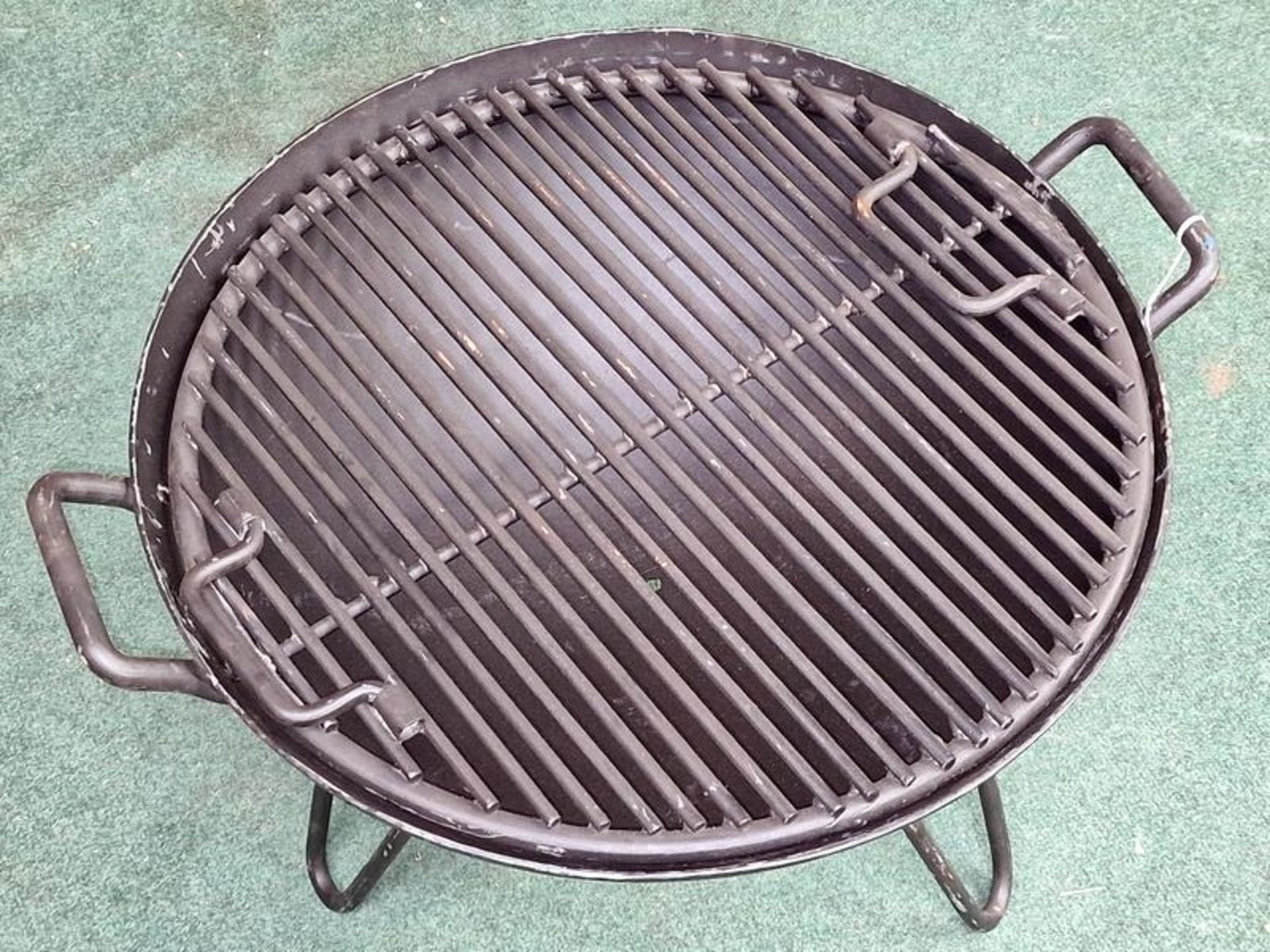 Firepit 680mm (042) - Image 2 of 2