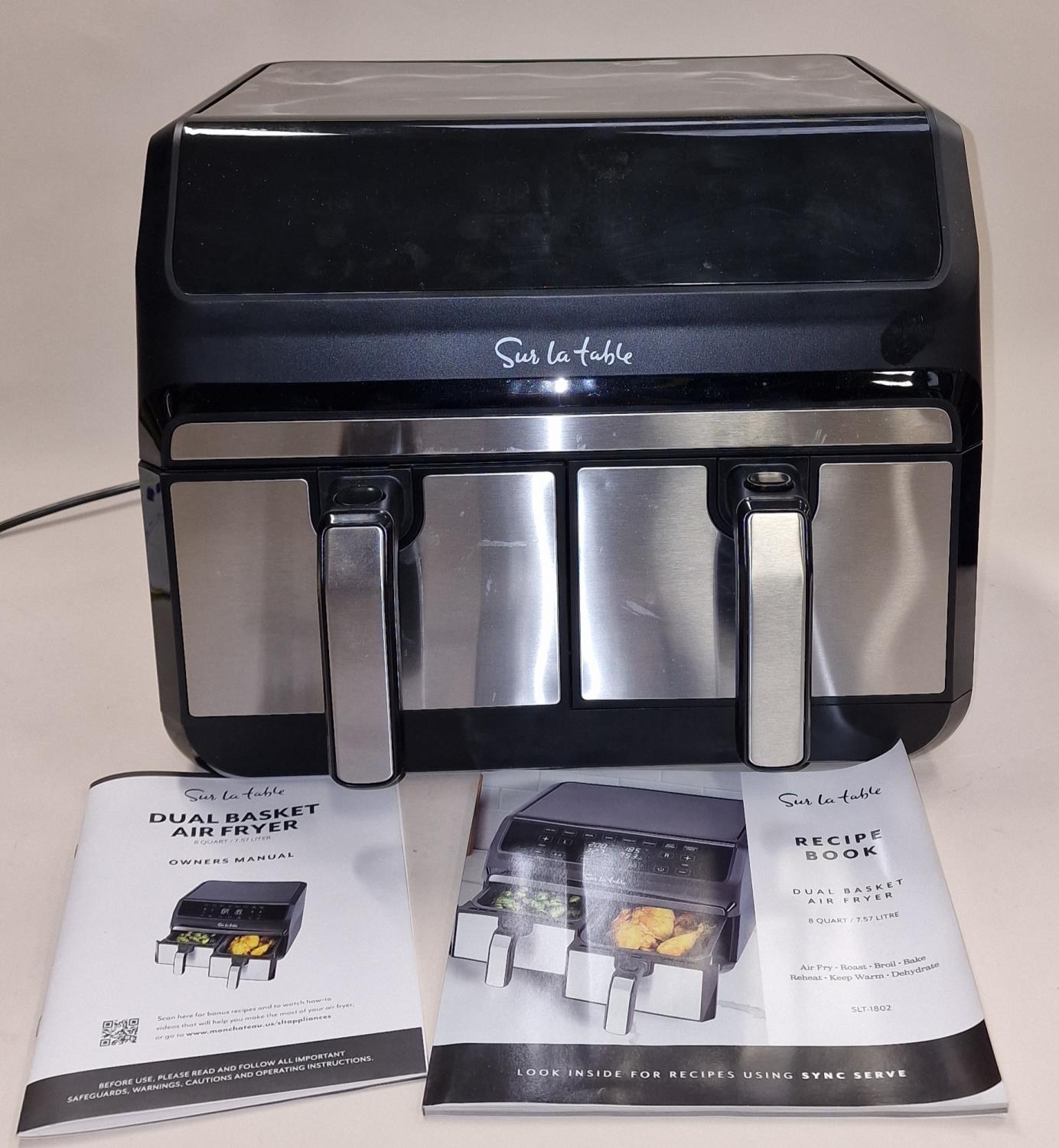 "Sur la Table" two drawer air fryer - seperate cooking facilities with instruction/recipe books in